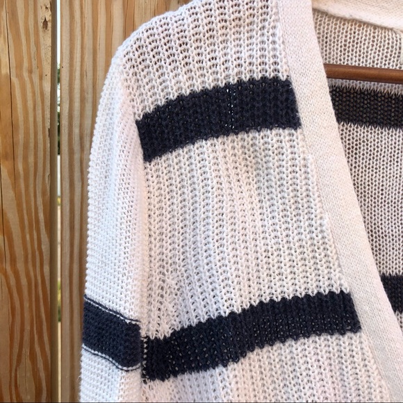 Chunky Knit Sweater Nautical Striped V-Neck Sz. Large - Picture 3 of 7